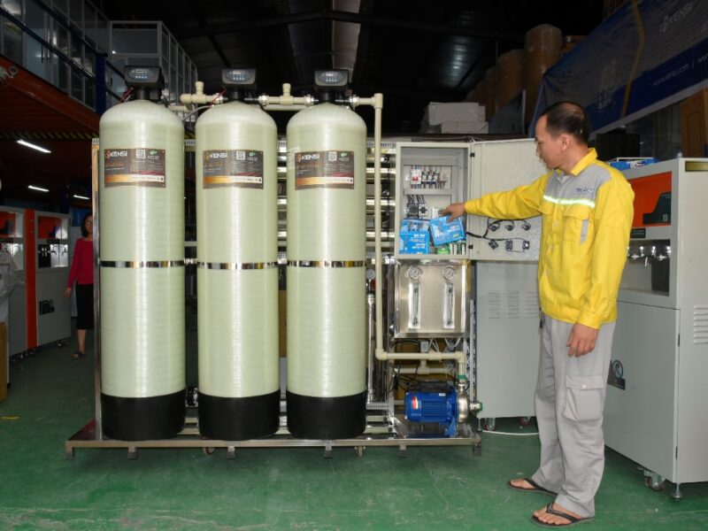 Hệ thống lọc nước công suất lớn cho sản xuất có ứng dụng màng lọc RO công nghiệp