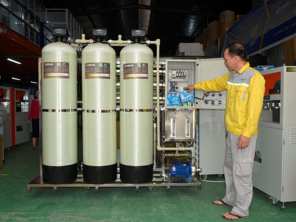 Hệ thống lọc nước công nghiệp RO 2 cấp cho doanh nghiệp